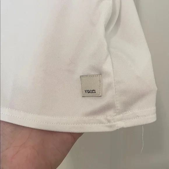 NWOT! Vuori Energy Tank Top, Size Medium - Picture 10 of 12